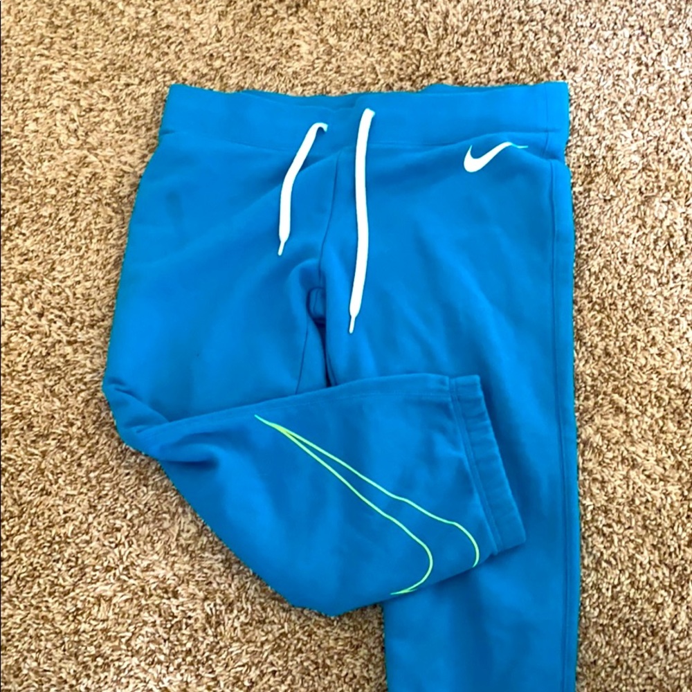 Nike Capri sweats